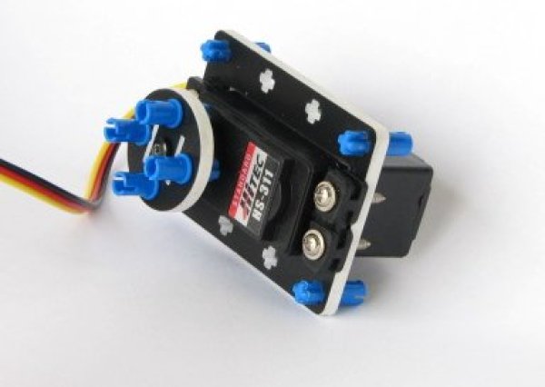 画像1: HS311 Continuous Rotation RC Servo with mounting kit for NXT (1)