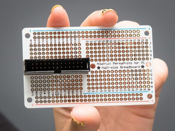 画像1: Adafruit Half-size Perma-Proto Raspberry Pi Breadboard PCB Kit (1)
